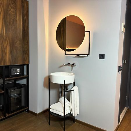 Tbilisi Edition - Design Hotel & Private Spa Eksteriør bilde