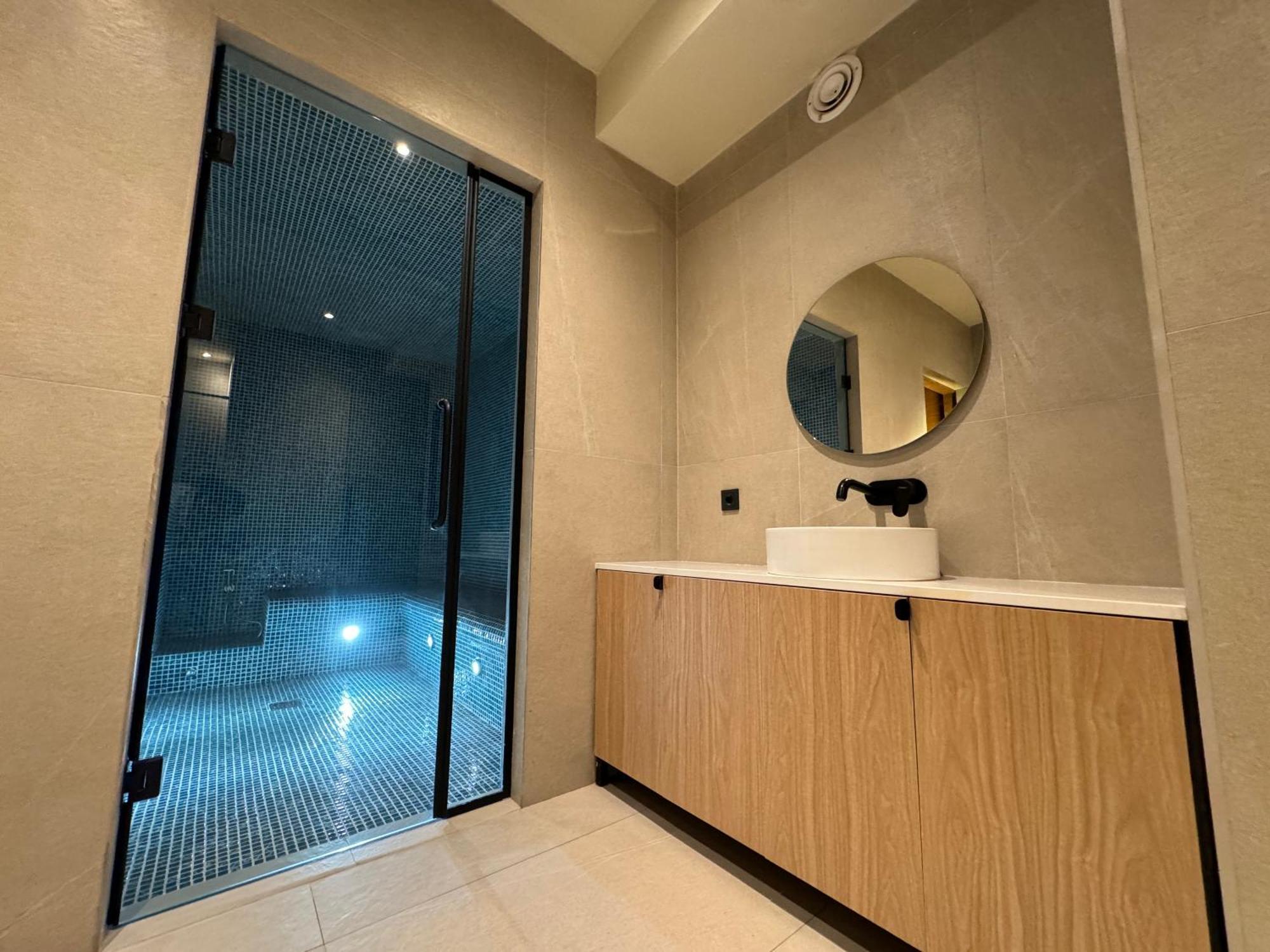 Tbilisi Edition - Design Hotel & Private Spa Eksteriør bilde