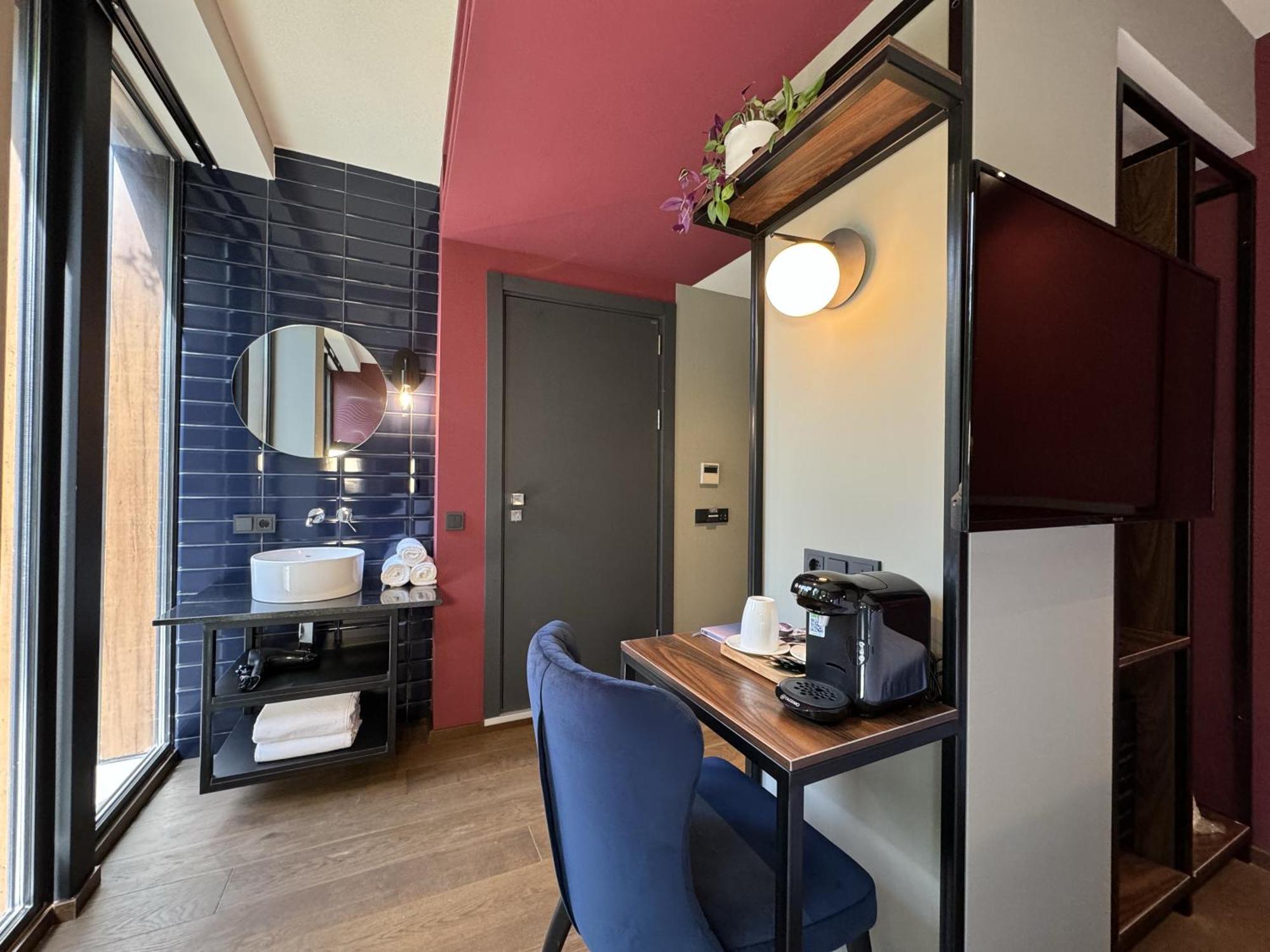 Tbilisi Edition - Design Hotel & Private Spa Eksteriør bilde