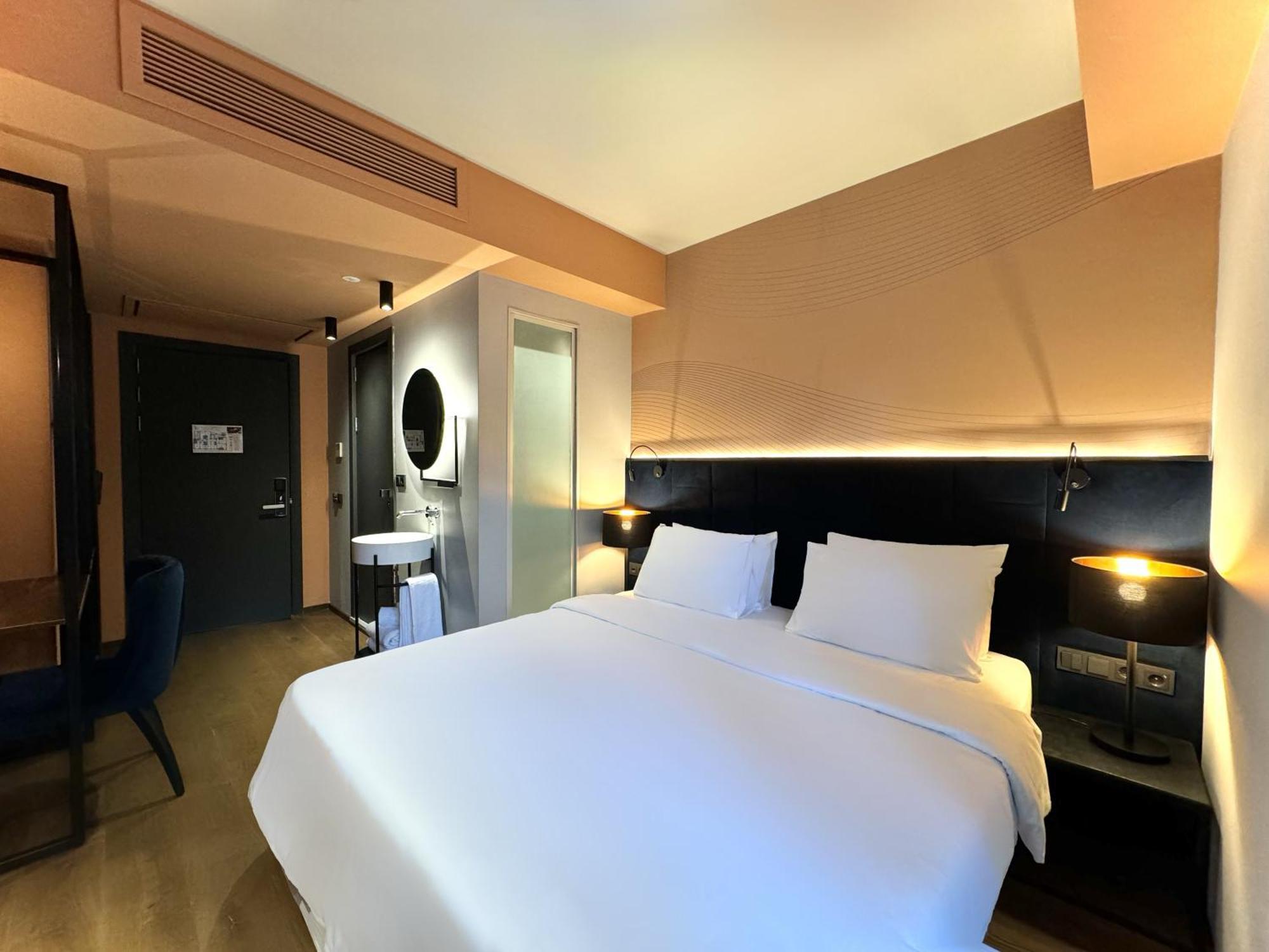Tbilisi Edition - Design Hotel & Private Spa Eksteriør bilde
