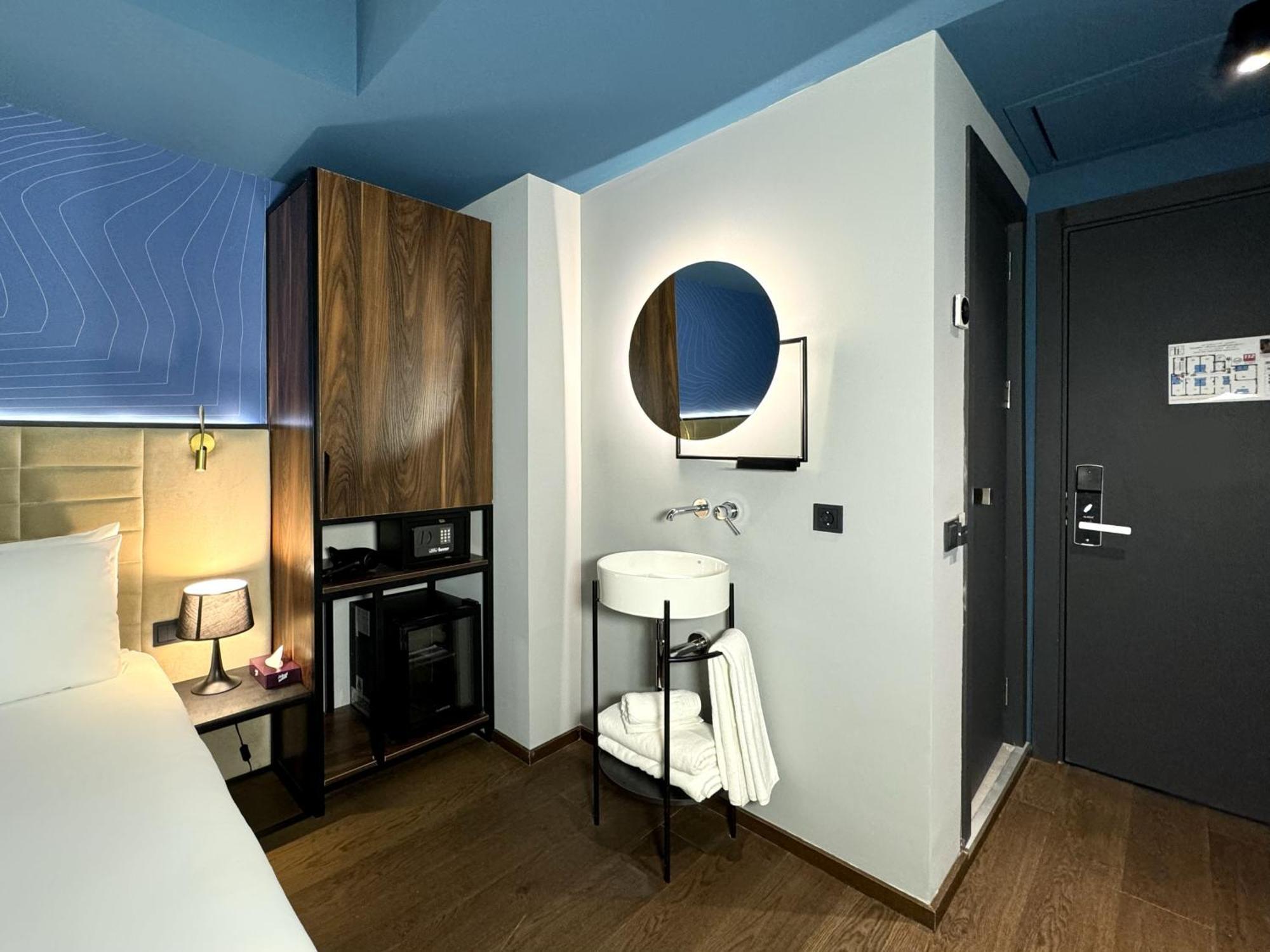 Tbilisi Edition - Design Hotel & Private Spa Eksteriør bilde